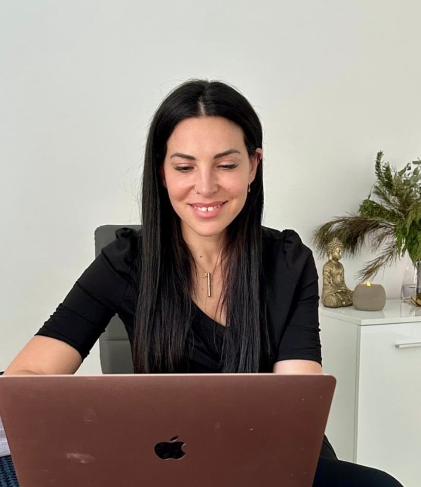 Sara Massagistas Viladecans, 3 comentários Sara Massagistas Viladecans, 3 comentários